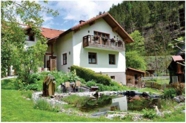 Pferdehof Reitingau Farm stay